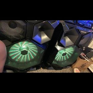 Samsung giga party sound system
